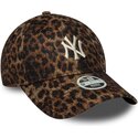 czapki-zakrzywiona-lampart-tasma-regulowana-9forty-leopard-cosy-new-york-yankees-mlb-new-era