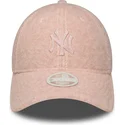 czapki-zakrzywiona-roz-snapback-9forty-m-crown-winter-borg-new-york-yankees-mlb-new-era
