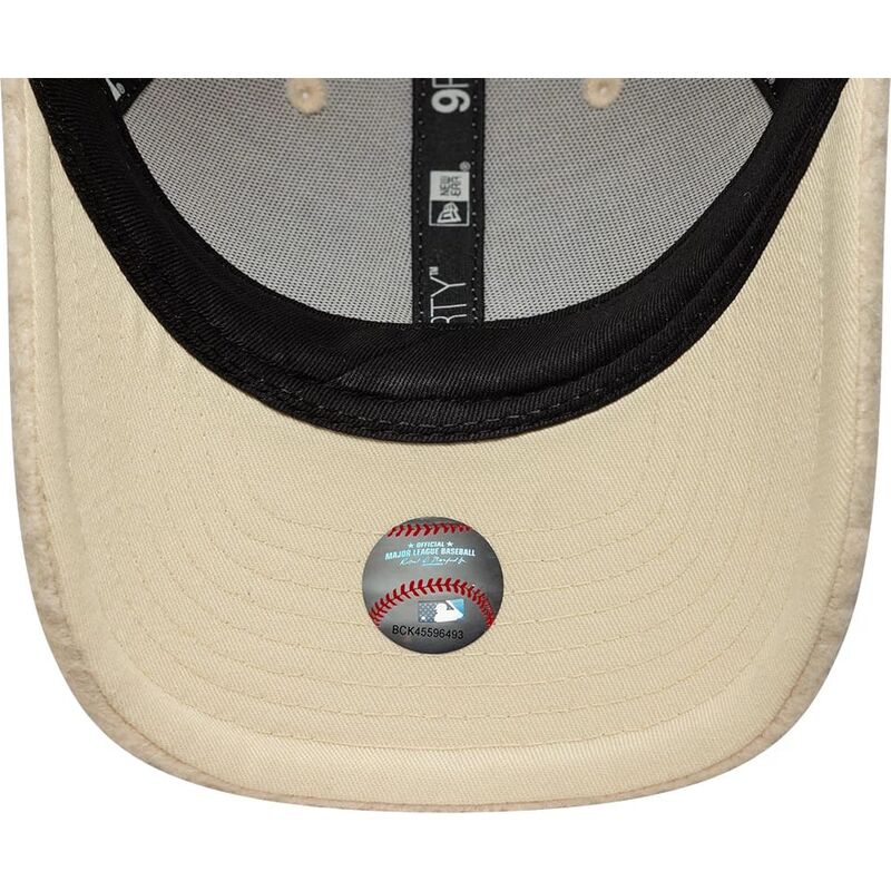 czapki-zakrzywiona-bezowy-snapback-9forty-m-crown-winter-borg-los-angeles-dodgers-mlb-new-era czapki-zakrzywiona-bezowy-snapback-9forty-m-crown-winter-borg-los-angeles-dodgers-mlb-new-era