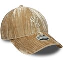 czapki-zakrzywiona-bezowy-tasma-regulowana-9twenty-velour-new-york-yankees-mlb-new-era