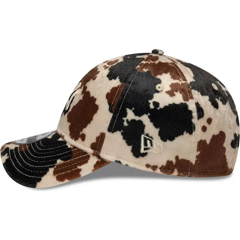 czapki-zakrzywiona-brazowy-tasma-regulowana-9twenty-animal-print-new-york-yankees-mlb-new-era