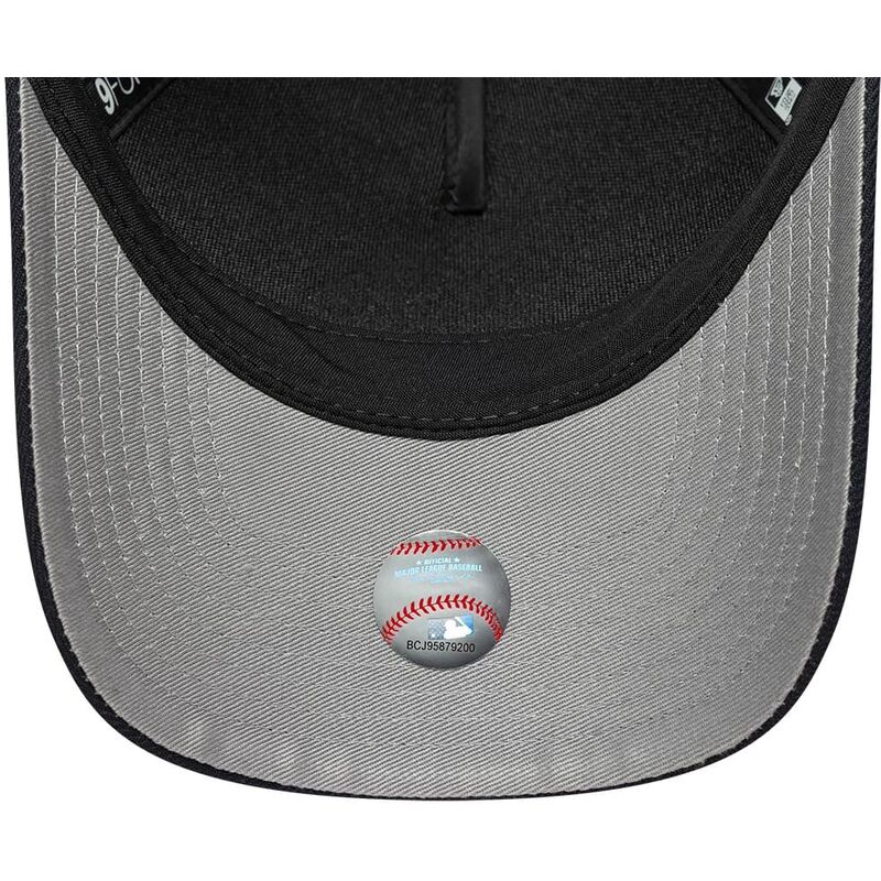 czapki-zakrzywiona-granatowy-snapback-9forty-m-crown-a-frame-emblem-detroit-tigers-mlb-new-era