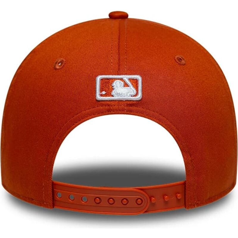 czapki-zakrzywiona-pomaranczowy-snapback-9forty-m-crown-new-york-yankees-mlb-new-era