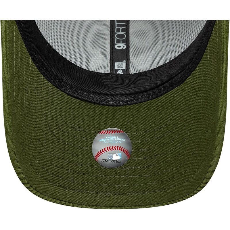 czapki-zakrzywiona-zielony-tasma-regulowana-9forty-m-crown-cord-new-york-yankees-mlb-new-era