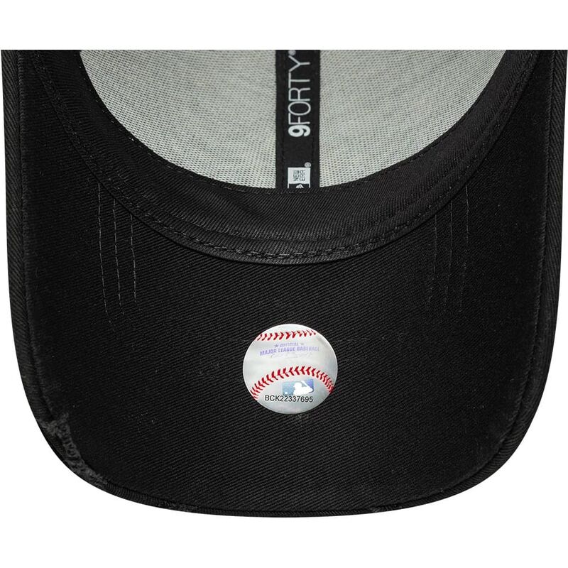 czapki-zakrzywiona-czarny-tasma-regulowana-9forty-stitched-new-york-yankees-mlb-new-era