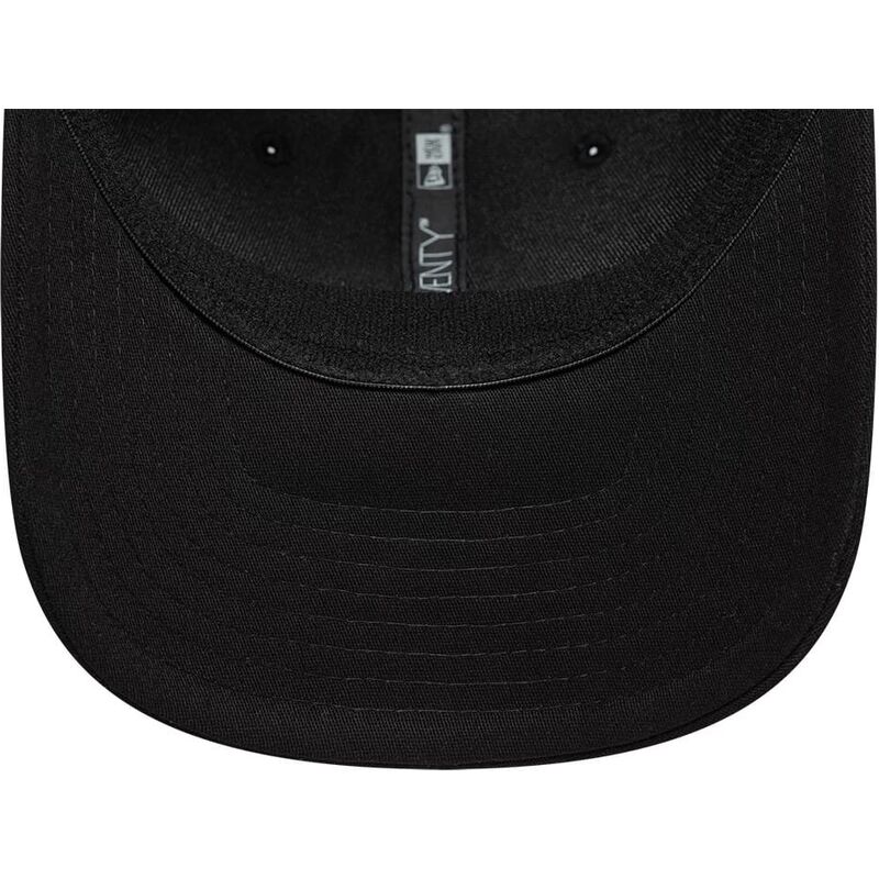 czapki-zakrzywiona-czarny-snapback-9seventy-stretch-snap-seasonal-vespa-piaggio-new-era