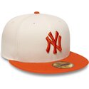 czapki-plaska-bezowy-dopasowany-59fifty-league-essential-new-york-yankees-mlb-new-era