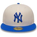 czapki-plaska-bezowy-dopasowany-59fifty-league-essential-new-york-yankees-mlb-new-era