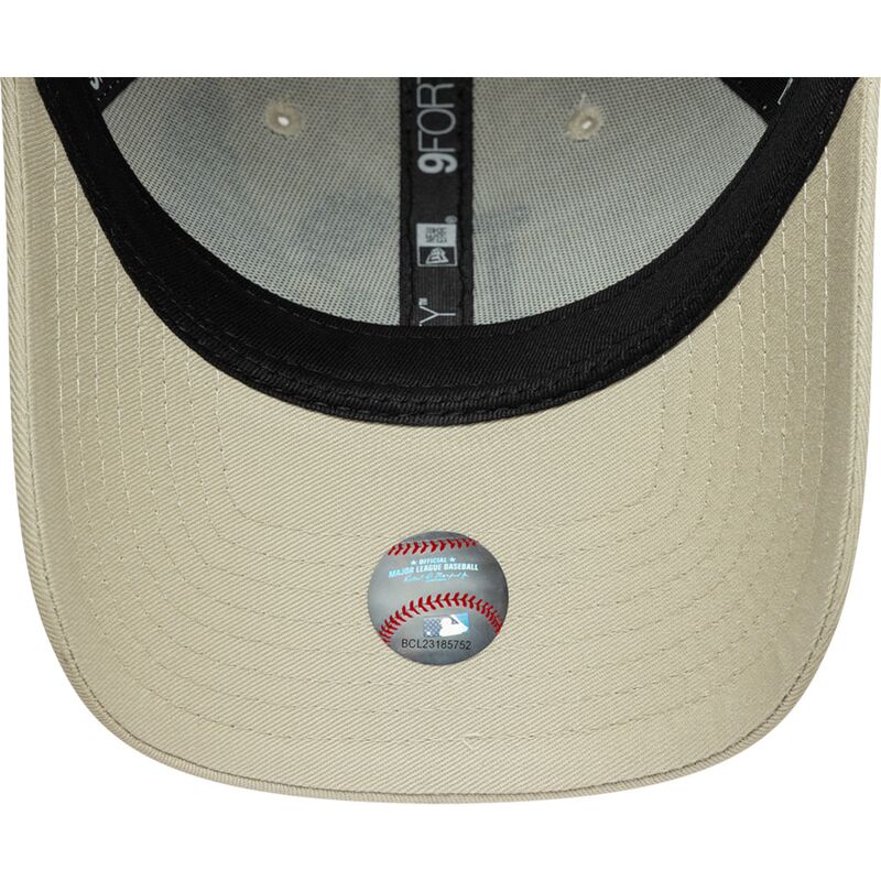 czapki-zakrzywiona-bezowy-tasma-regulowana-9forty-outdoor-icon-los-angeles-dodgers-mlb-new-era