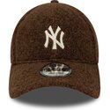 czapki-zakrzywiona-brazowy-snapback-9forty-winter-borg-new-york-yankees-mlb-new-era