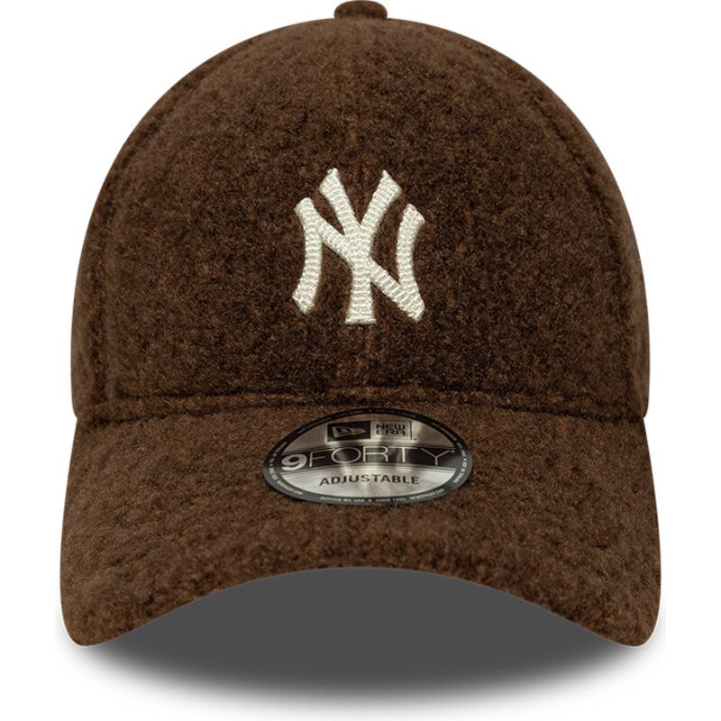 czapki-zakrzywiona-brazowy-snapback-9forty-winter-borg-new-york-yankees-mlb-new-era