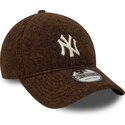 czapki-zakrzywiona-brazowy-snapback-9forty-winter-borg-new-york-yankees-mlb-new-era