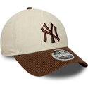 czapki-zakrzywiona-brazowy-tasma-regulowana-9forty-m-crown-cord-new-york-yankees-mlb-new-era