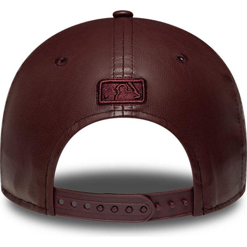 czapki-zakrzywiona-brazowy-snapback-9forty-m-crown-pu-diamante-new-york-yankees-mlb-new-era