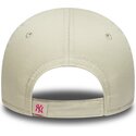 czapki-zakrzywiona-bezowy-tasma-regulowana-dla-dziecka-rosa-9forty-dino-icon-new-york-yankees-mlb-new-era