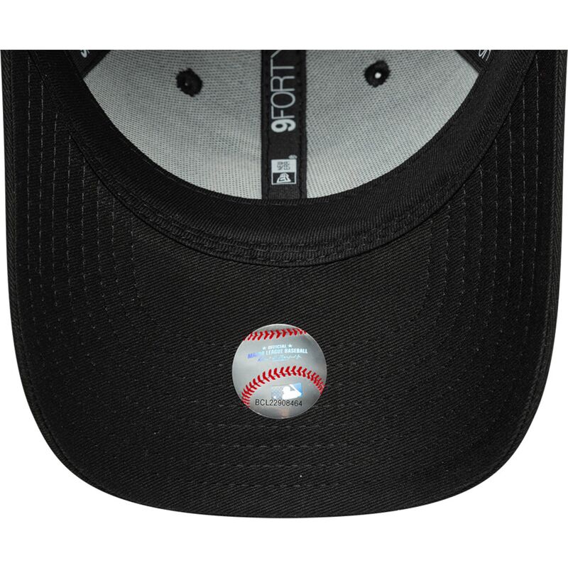 czapki-zakrzywiona-czarny-tasma-regulowana-dla-dziecka-9forty-fruit-icon-apple-new-york-yankees-mlb-new-era