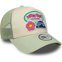 czapki-zakrzywiona-zielony-snapback-dla-dziecka-a-frame-outdoor-new-era