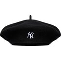 berety-czarny-wool-script-new-york-yankees-mlb-new-era