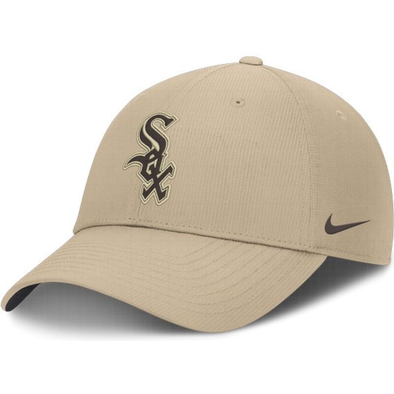 czapki-zakrzywiona-bezowy-tasma-regulowana-club-structured-uv-poly-ripstop-chicago-white-sox-mlb-nike czapki-zakrzywiona-bezowy-tasma-regulowana-club-structured-uv-poly-ripstop-chicago-white-sox-mlb-nike
