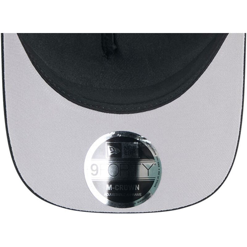 czapki-zakrzywiona-czarny-snapback-9forty-m-crown-a-frame-all-over-las-vegas-raiders-nfl-new-era
