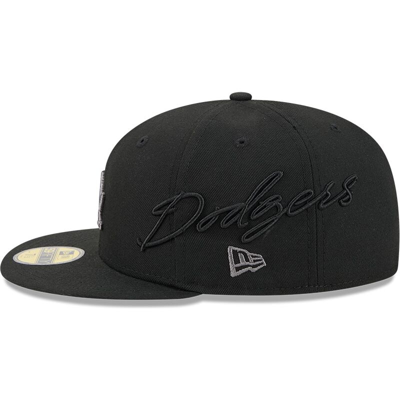 czapki-plaska-czarny-dopasowany-59fifty-side-script-los-angeles-dodgers-mlb-new-era czapki-plaska-czarny-dopasowany-59fifty-side-script-los-angeles-dodgers-mlb-new-era