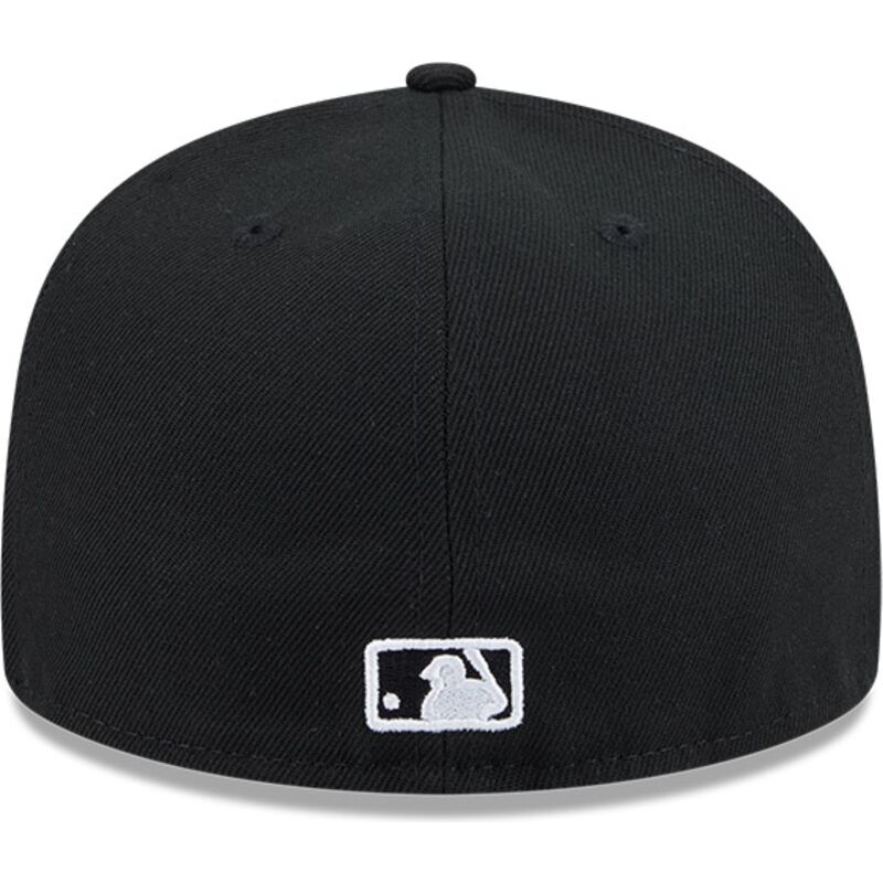 czapki-plaska-czarny-dopasowany-59fifty-rhinestone-badge-new-york-yankees-mlb-new-era