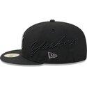 czapki-plaska-czarny-dopasowany-59fifty-side-script-new-york-yankees-mlb-new-era