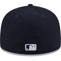 czapki-plaska-granatowy-dopasowany-59fifty-rhinestone-badge-new-york-yankees-mlb-new-era