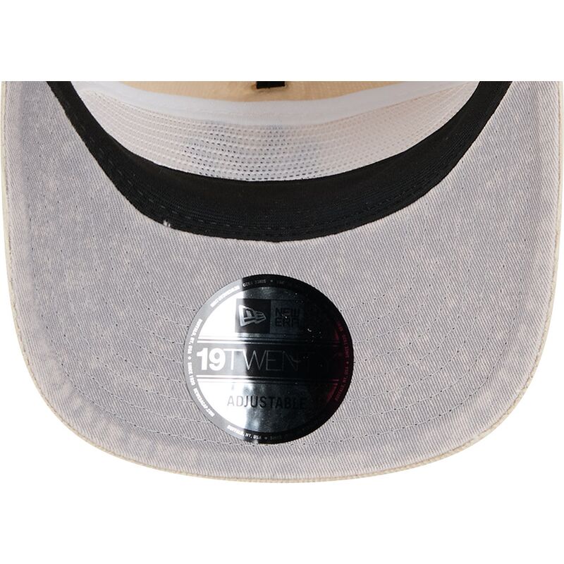 czapki-zakrzywiona-bezowy-tasma-regulowana-19twenty-na-lifestyle-f1-new-york-yankees-mlb-new-era czapki-zakrzywiona-bezowy-tasma-regulowana-19twenty-na-lifestyle-f1-new-york-yankees-mlb-new-era