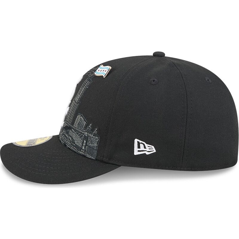 czapki-zakrzywiona-czarny-dopasowany-59fifty-pin-na-lifestyle-f1-chicago-white-sox-mlb-new-era
