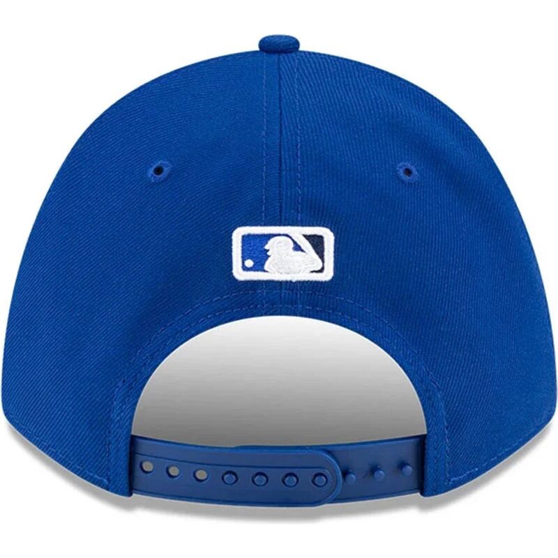 czapki-zakrzywiona-niebieski-snapback-9forty-m-crown-player-replica-toronto-blue-jays-mlb-new-era