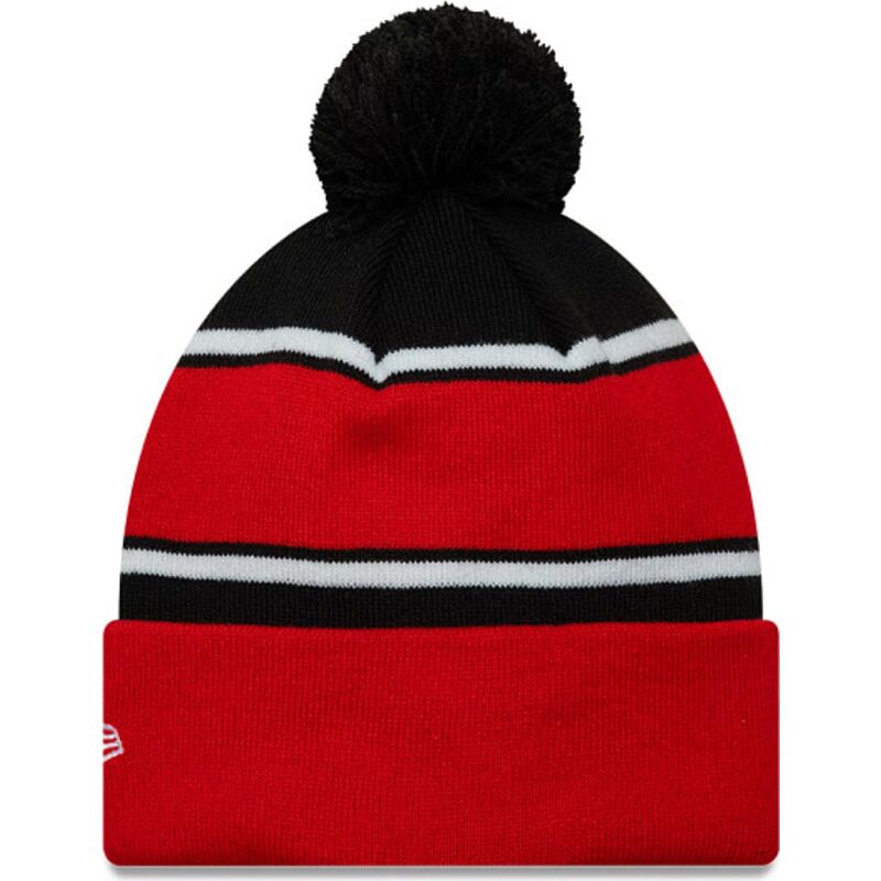 czapki-pompon-czerwony-sports-knit-ducati-motor-motogp-new-era czapki-pompon-czerwony-sports-knit-ducati-motor-motogp-new-era