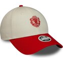 czapki-zakrzywiona-bezowy-tasma-regulowana-9forty-contrast-manchester-united-football-club-premier-league-new-era