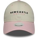 czapki-zakrzywiona-bezowy-tasma-regulowana-rosa-9twenty-newcastle-united-football-club-premier-league-new-era