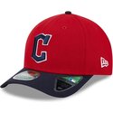 czapki-zakrzywiona-czerwony-snapback-9forty-m-crown-player-replica-cleveland-guardians-mlb-new-era
