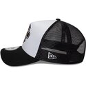 czapki-zakrzywiona-czarny-snapback-a-frame-location-icon-pigs-eye-garage-new-era