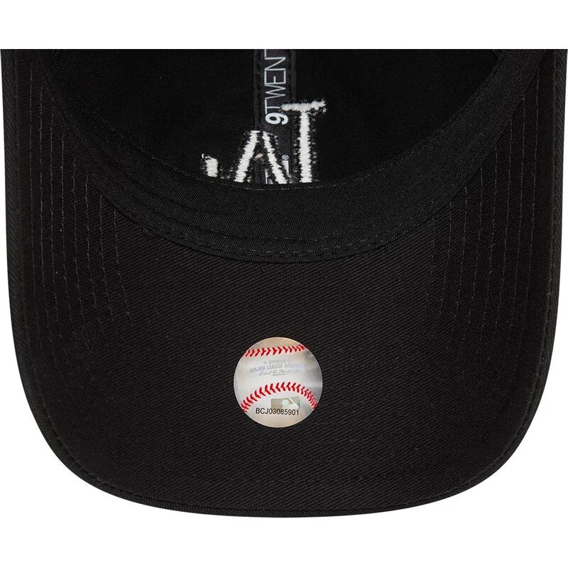 czarna-regulowana-czapka-z-zakrzywionym-daszkiem-z-czarnym-logo-9twenty-league-essential-los-angeles-dodgers-mlb-od-new-era czarna-regulowana-czapka-z-zakrzywionym-daszkiem-z-czarnym-logo-9twenty-league-essential-los-angeles-dodgers-mlb-od-new-era