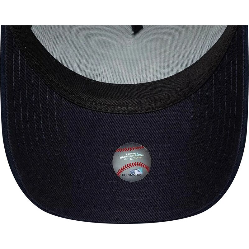czapki-zakrzywiona-zielony-snapback-9forty-e-frame-suede-visor-new-york-yankees-mlb-new-era