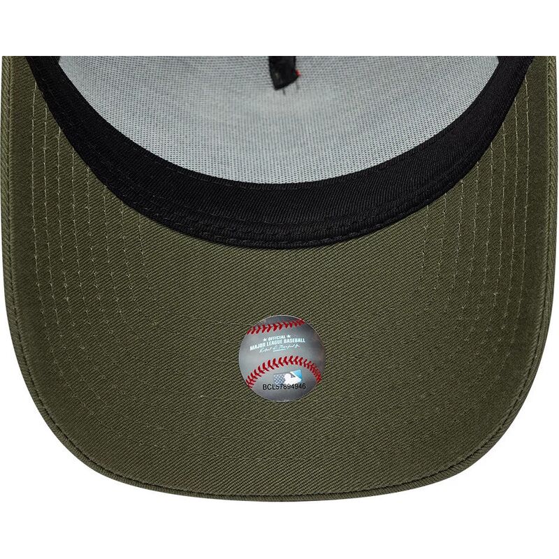 czapki-zakrzywiona-zielony-snapback-a-frame-league-essential-new-york-yankees-mlb-new-era