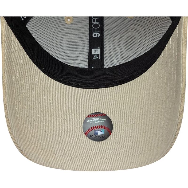 czapki-zakrzywiona-bezowy-snapback-9forty-entry-cord-new-york-yankees-mlb-new-era czapki-zakrzywiona-bezowy-snapback-9forty-entry-cord-new-york-yankees-mlb-new-era