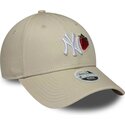 czapki-zakrzywiona-bezowy-tasma-regulowana-9forty-fruit-icon-strawberry-new-york-yankees-mlb-new-era