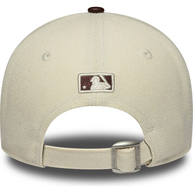 czapki-zakrzywiona-bezowy-tasma-regulowana-9forty-m-crown-fabric-mix-new-york-yankees-mlb-new-era czapki-zakrzywiona-bezowy-tasma-regulowana-9forty-m-crown-fabric-mix-new-york-yankees-mlb-new-era