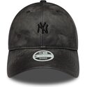 czapki-zakrzywiona-czarny-tasma-regulowana-9twenty-washed-pu-new-york-yankees-mlb-new-era