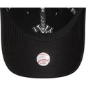 czarna-regulowana-czapka-z-zakrzywionym-daszkiem-z-czarnym-logo-9twenty-league-essential-new-york-yankees-mlb-new-era
