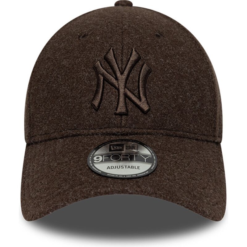 czapki-zakrzywiona-brazowy-snapback-9forty-winter-new-york-yankees-mlb-new-era