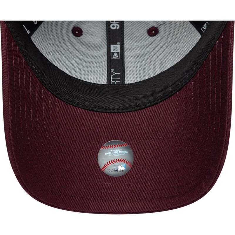czapki-zakrzywiona-czerwony-tasma-regulowana-rosa-9forty-metallic-los-angeles-dodgers-mlb-new-era