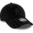 czapki-zakrzywiona-czarny-tasma-regulowana-9forty-velour-new-york-yankees-mlb-new-era