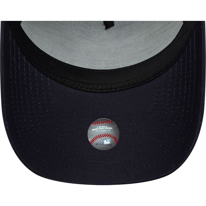 czapki-zakrzywiona-granatowy-snapback-9forty-e-frame-team-outline-new-york-yankees-mlb-new-era