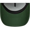 czapki-zakrzywiona-zielony-snapback-a-frame-oval-patch-foam-new-era