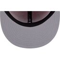 czapki-plaska-czerwony-dopasowany-59fifty-side-script-chicago-bulls-nba-new-era